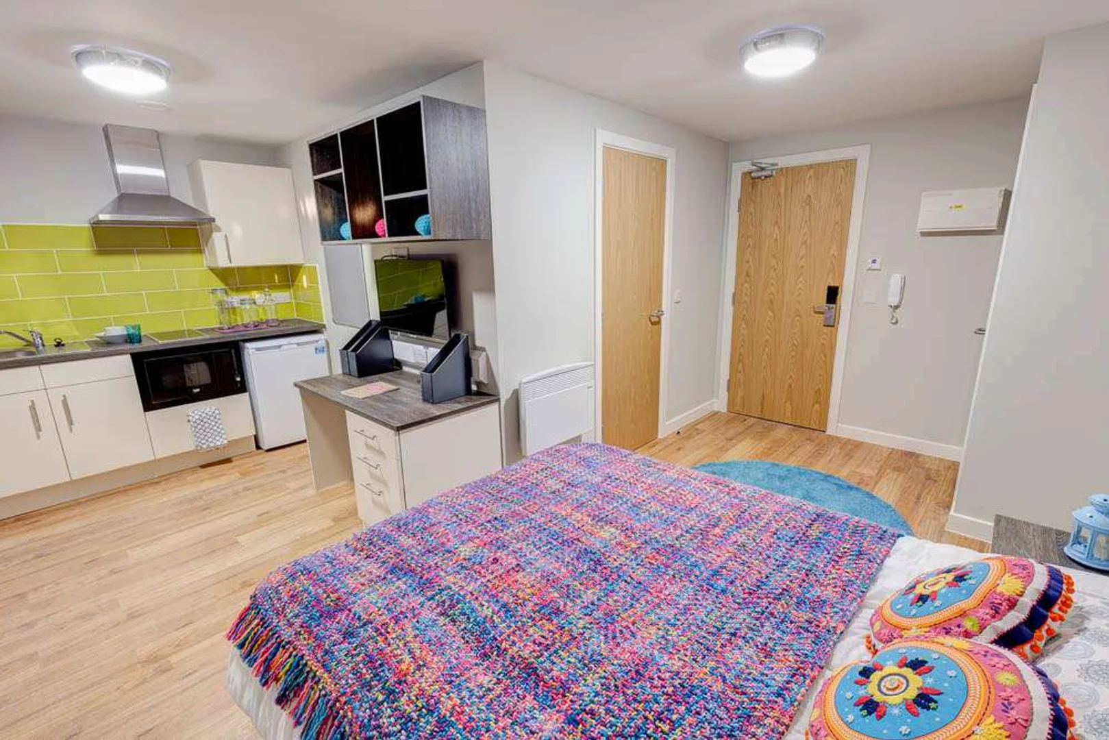 Asequible apartamento estudio con características esenciales en 
