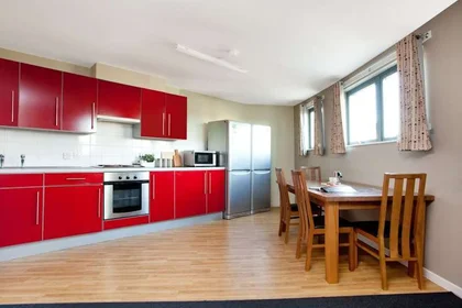 Studio in residence at 10 Crown Street, Reading, RG1 2SE, image 26 of 29