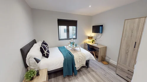 Habitación privada en residencia en 1 Terrace Street, Nottingham NG7 6ER, UK, imagen 4 de 17