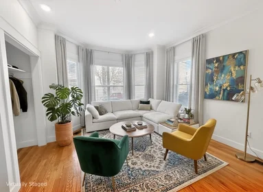 Logement entier en résidence à 7, Prescott, Unit 1, East Boston, Boston, MA, 02128, image 3 de 9