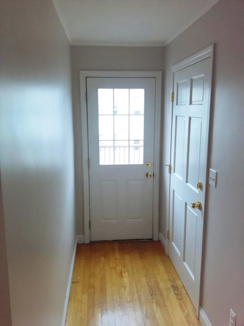11, Montfern Ave., Unit 3, Brighton, Boston, MA, 02135
