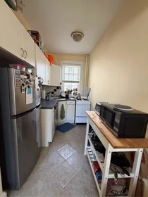 整租 在住宅内 在 1568, Commonwealth Ave., Unit 6, Brighton, Boston, MA, 02135, 20的图像1