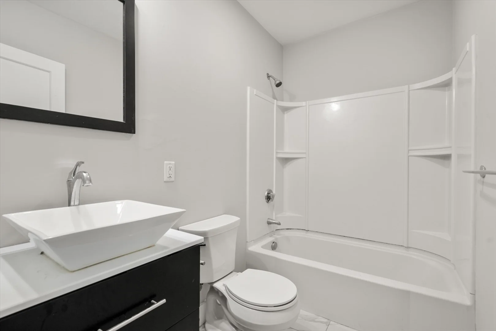 2, Humboldt Pl., Unit 6, South Boston, Boston, MA, 02127
