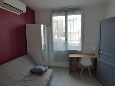 Özel oda konumu Avignon, 84000, 7 48 görüntüsü