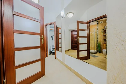 Quarto privado em Adama Stanisława Naruszewicza 13, imagem 24 de 29