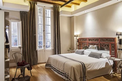 整套公寓 在 Carrer de Sant Pere Més Baix 54, 18的图像2