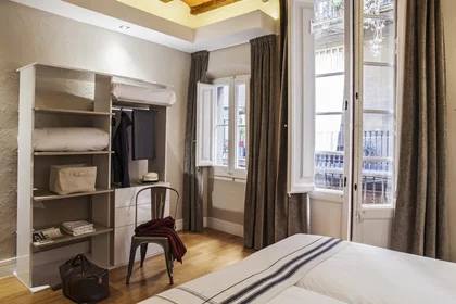 整套公寓 在 Carrer de Sant Pere Més Baix 54, 18的图像6