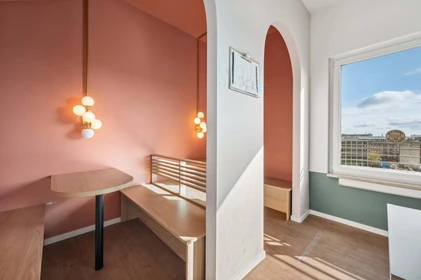 Private room at Klara-Franke-Straße 24-28, Berlin. Germany, image 17 of 23