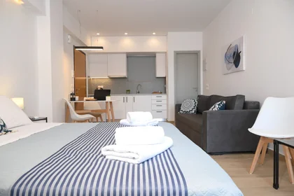 Entire apartment at Michail Archaggelou 25, image 4 of 20