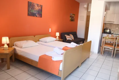 Apartamento inteiro em Michail Archaggelou 25, imagem 1 de 10