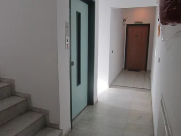 Entire apartment at Michail Archaggelou 25, image 14 of 16