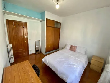 Chambre privée à Madrid, 28026, image 13 de 20