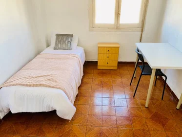 Chambre privée à Madrid, 28026, image 19 de 20