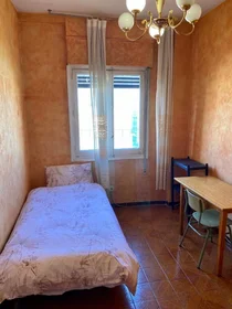 Private room at Madrid, 28026, image 24 of 30