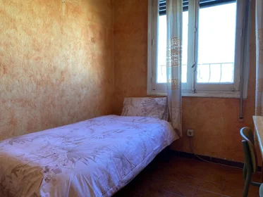 Private room at Madrid, 28026, image 26 of 30