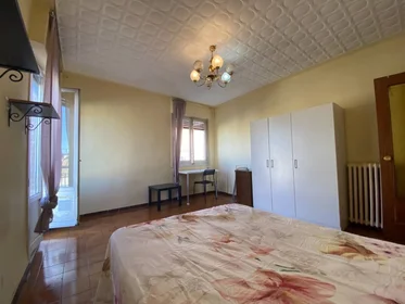 Chambre privée à Madrid, 28026, image 4 de 20
