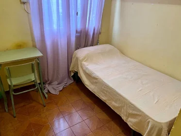Chambre privée à Madrid, 28026, image 9 de 20