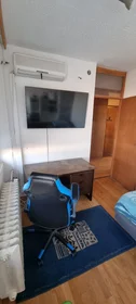 Private room at Maretićeva ulica 13, image 5 of 16