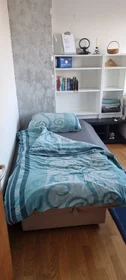 Private room at Maretićeva ulica 13, image 6 of 16