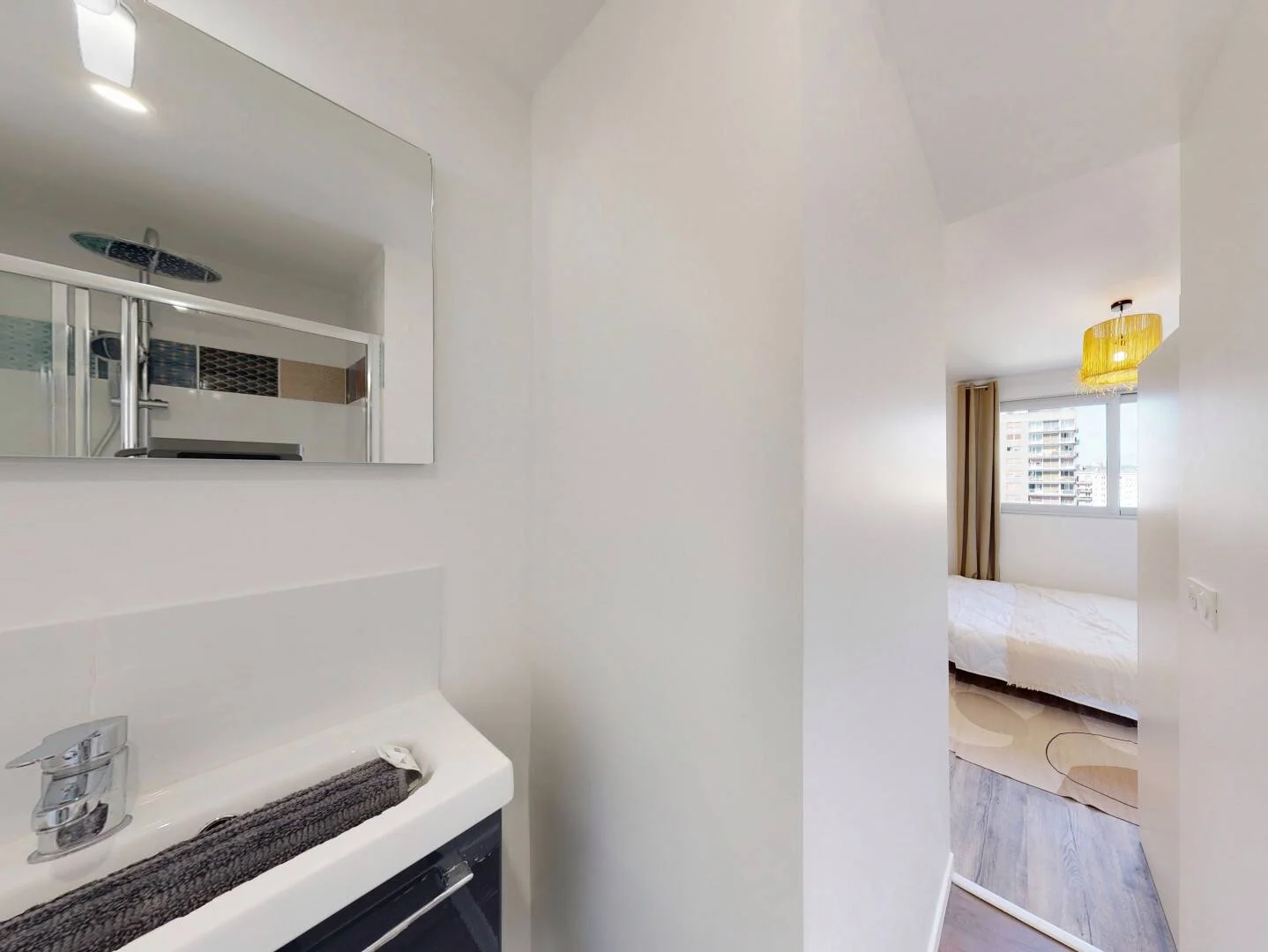 Budget-friendly student room close to campus in 