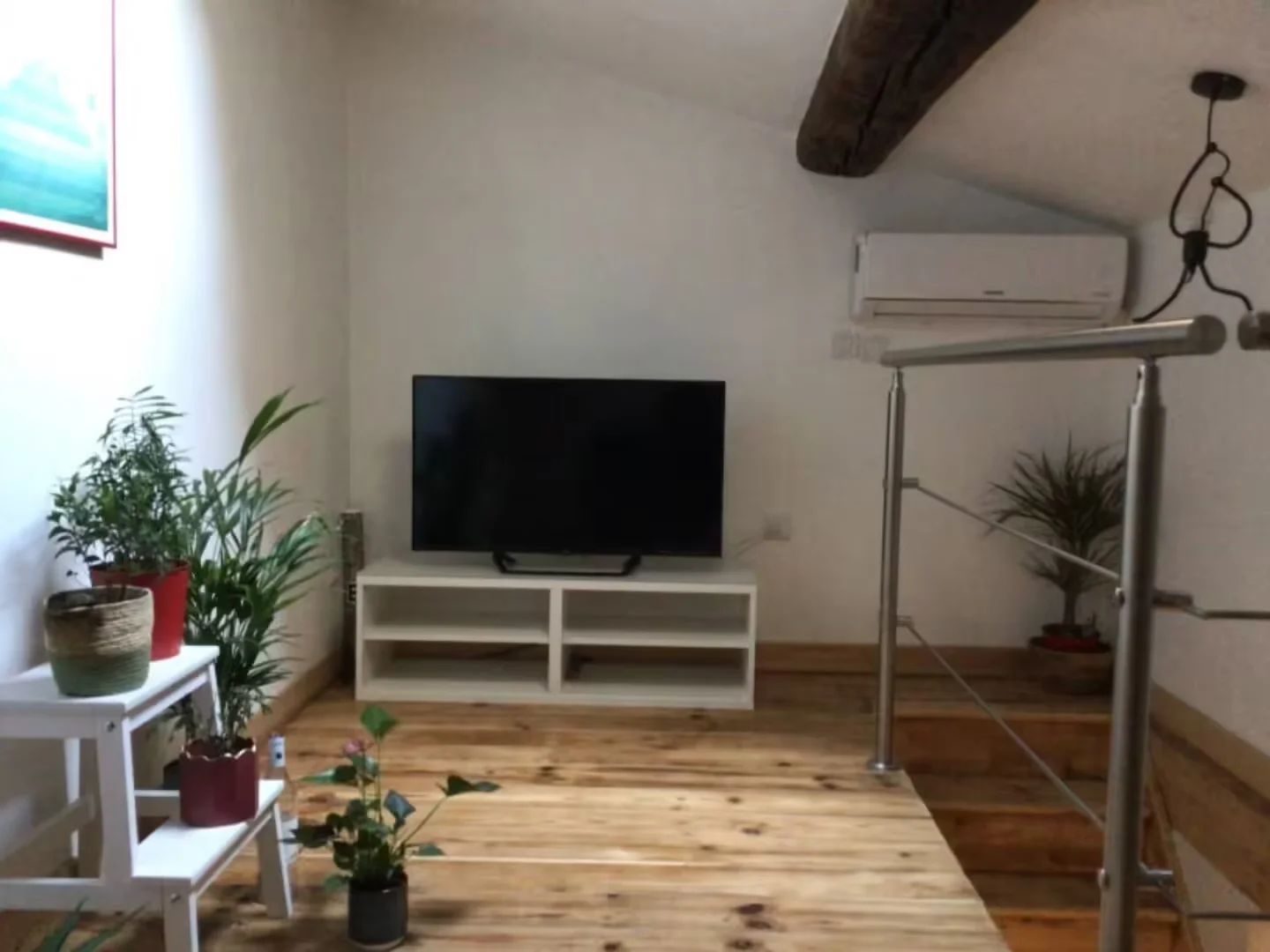 Ekonomiczny pokój studencki z dogodną lokalizacją w 