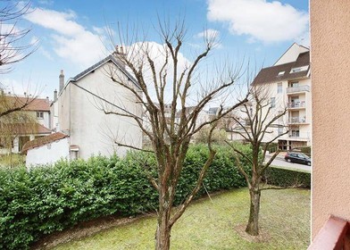 Quarto para alugar num apartamento partilhado em Dijon