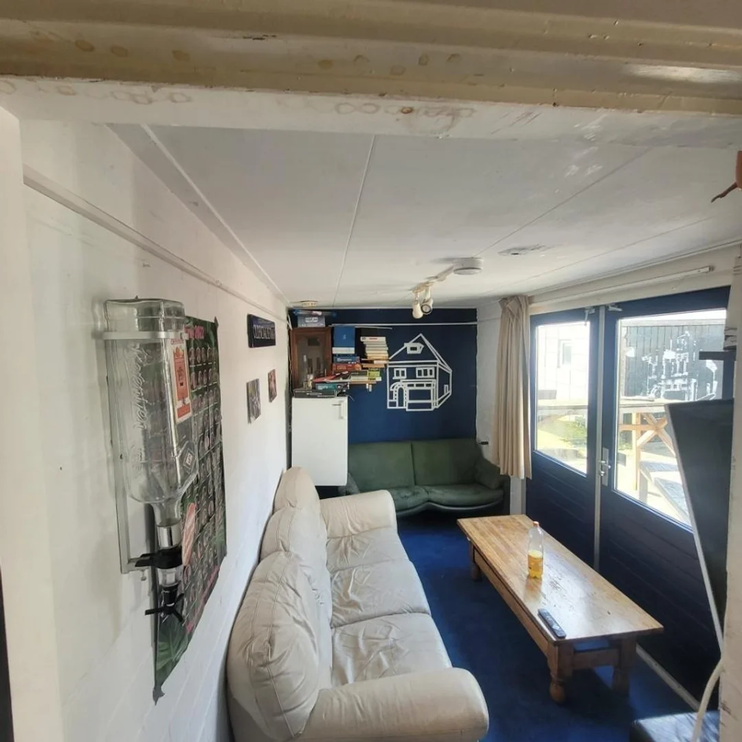 Chambre d'étudiant confortable et spacieuse dans 