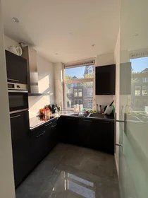 Privatzimmer in der Botaniestraat, bild 1 von 8