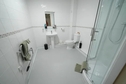 Habitación privada en residencia en The Hub, 17 Hawkhill, Dundee DD1 5DL, United Kingdom, imagen 31 de 31