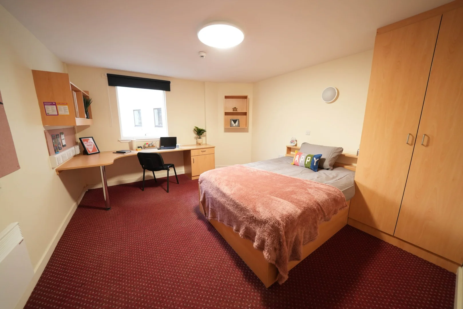 Chambre à louer dans un appartement d'étudiant à , entièrement meublée