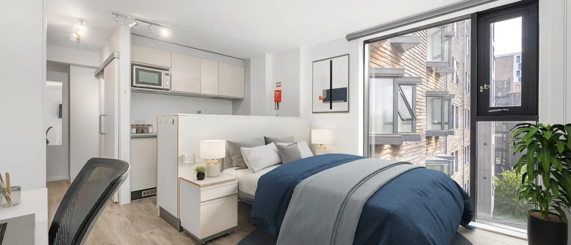 Compact studio apartment ideal for students in 