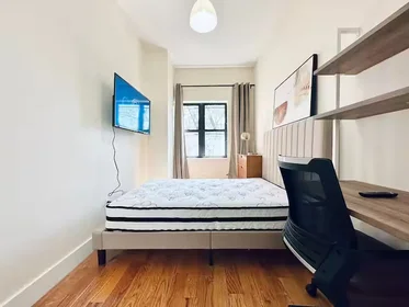 Logement entier à 938 Lafayette Avenue,  3FL, Bushwick, Brooklyn, NY, 11221, image 1 de 8