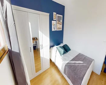 Habitación privada en Rue Riquet, imagen 1 de 10