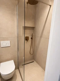 Logement entier à Dominikanerstraße, 42, image 9 de 12