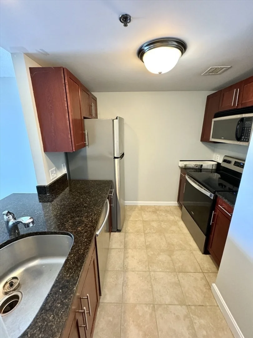 8-10, Museum Way, Unit 807, East Cambridge, Cambridge, MA, 02141