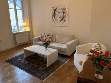 Entire apartment at Rådmansgatan 84, image 1 of 10