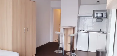 Quarto privado em residência em Troyes, 10000, imagem 2 de 13
