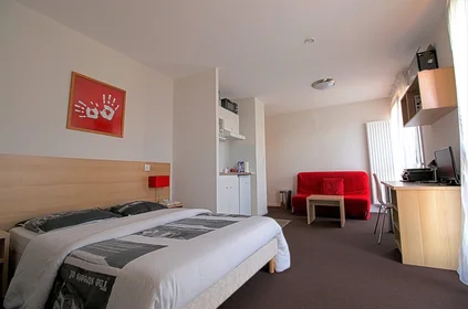 Quarto privado em residência em Troyes, 10000, imagem 5 de 13