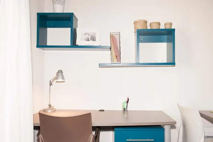 Privatzimmer im Wohnheim in der Marseille, 13003, bild 2 von 16