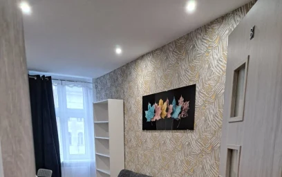 Pokój do wynajęcia z podwójnym łóżkiem w {area}