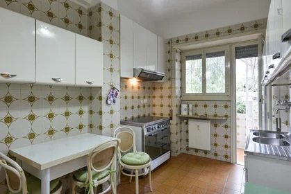 Privatzimmer in der Via Federico Millosevich, bild 10 von 28