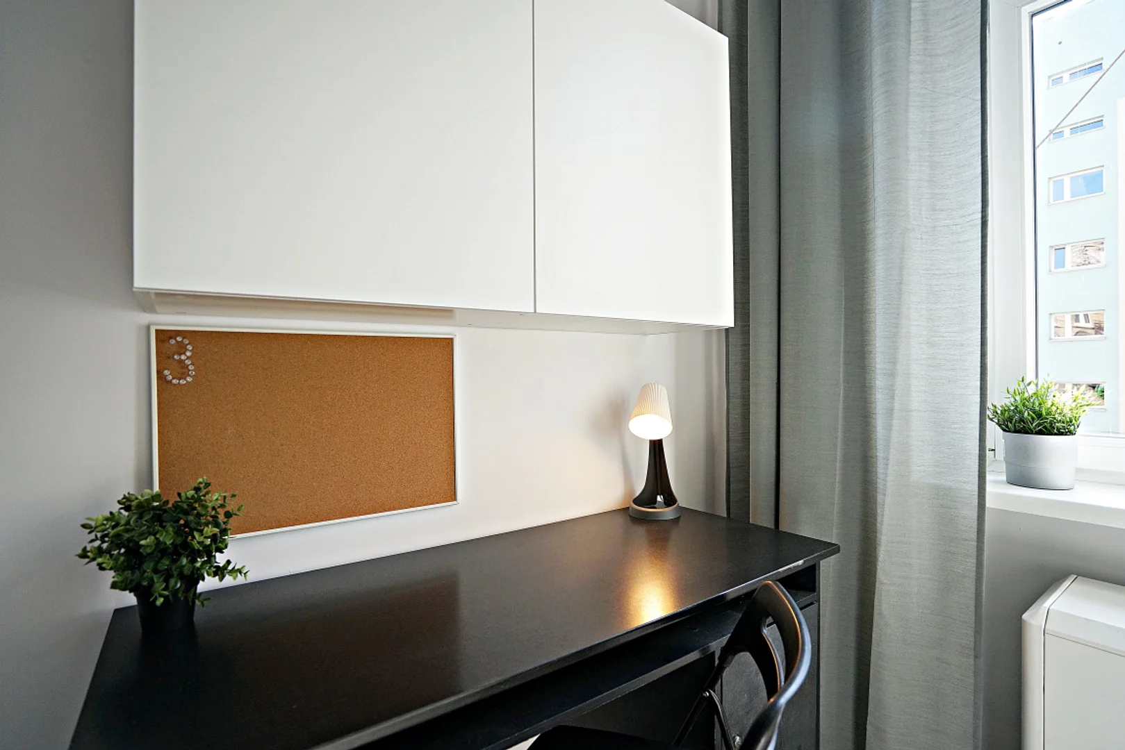Economical student room with convenient location in 