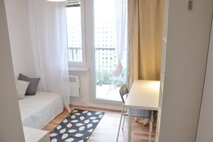 Habitación privada en Jabłeczna 16, imagen 1 de 10