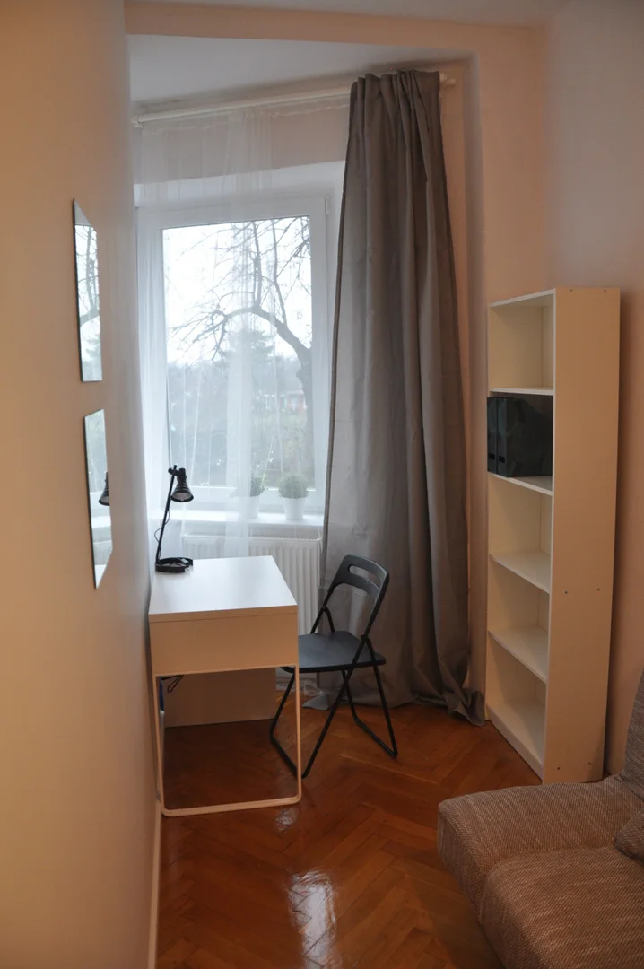 Studentenfreundliches Zimmer in  mit modernen Annehmlichkeiten