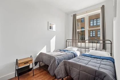 Stanza in condivisione in un appartamento di 3 camere da letto New York