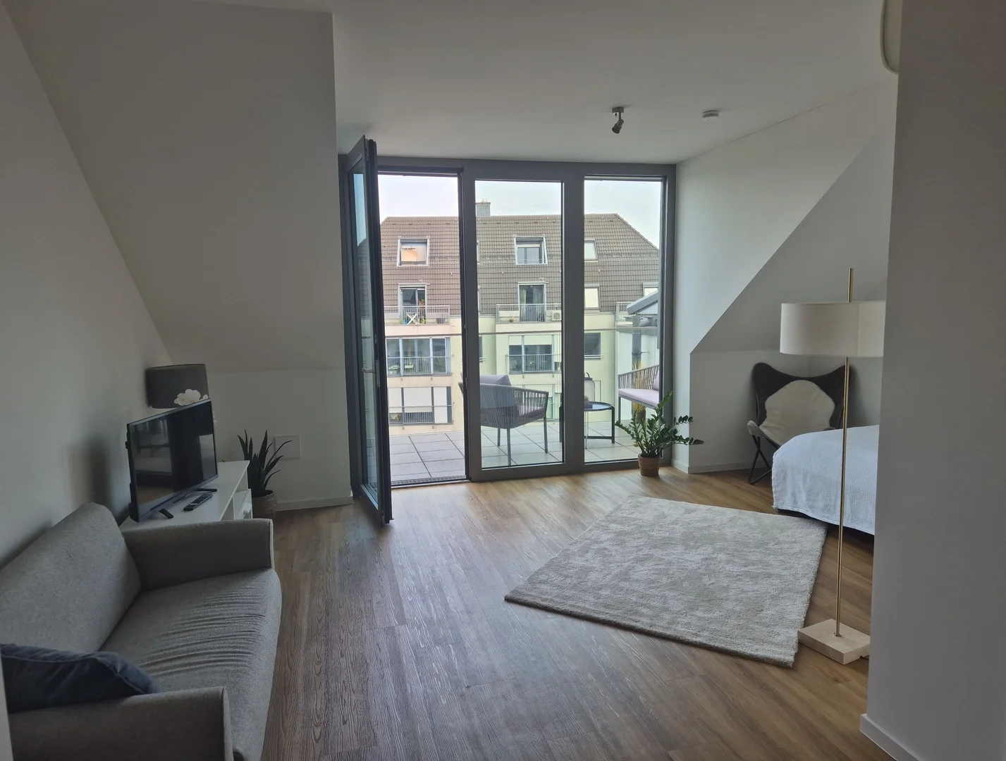 Komfortables und geräumiges Studentenzimmer in 