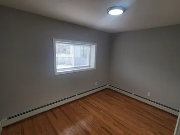 Gesamte Unterkunft im Wohnheim in der 4, Oakcrest, Unit 31, Hyde Park, Boston, MA, 02136, bild 12 von 12