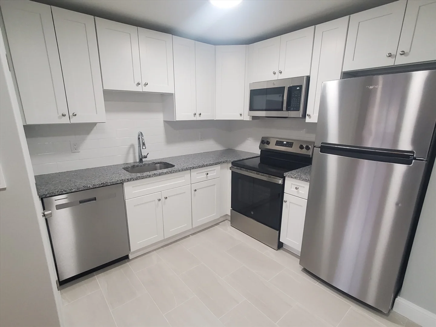4, Oakcrest, Unit 31, Hyde Park, Boston, MA, 02136