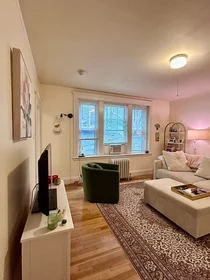 Gesamte Unterkunft im Wohnheim in der 20, Jamaicaway, Unit 9, Jamaica Plain, Boston, MA, 02130, bild 6 von 10