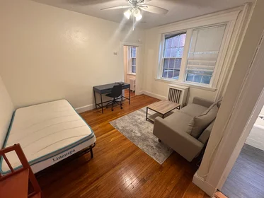 Studio in residence at 6, Washington Ave., Unit 11, Neighborhood Nine, Cambridge, MA, 02140, image 8 of 19